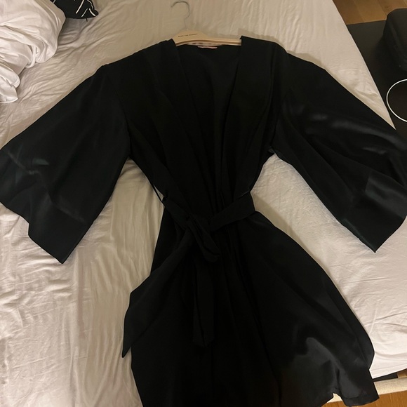 Black Satin Robe - Picture 4 of 4